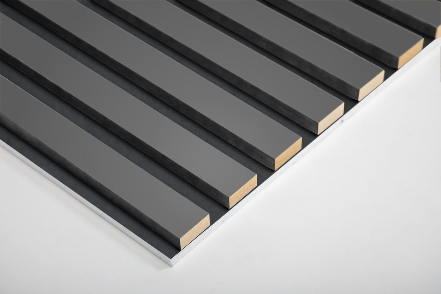 Ewona® AcuDesign, Kallio taustalevy + harmaa rima